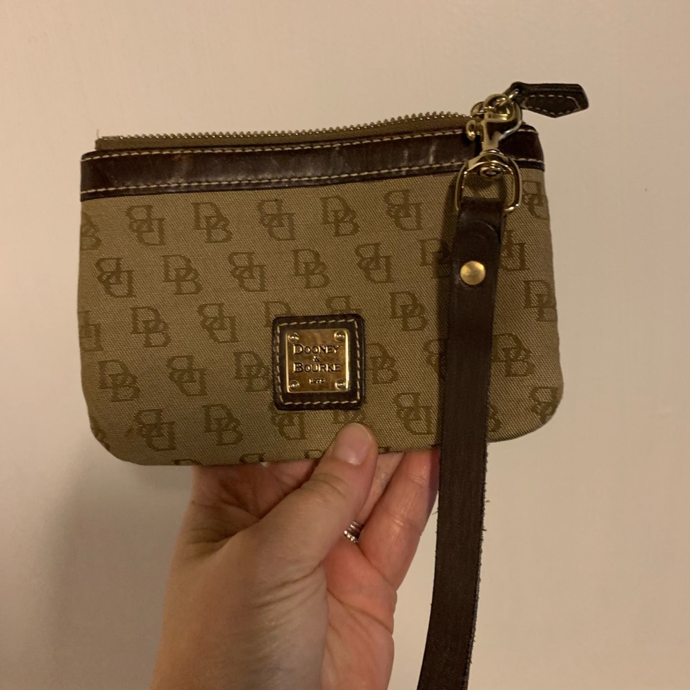 Dooney & Bourke Wristlet